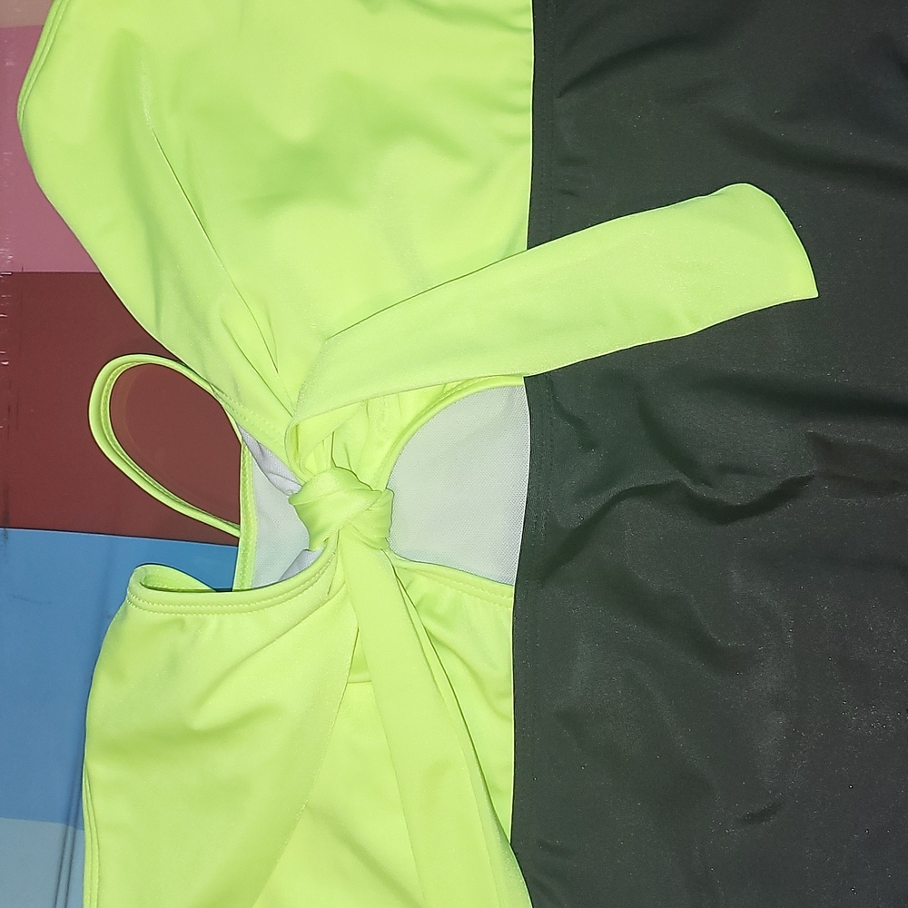 Neon Yellow and Black One Piece Swimsuit Size 12 - Picture 6 of 6